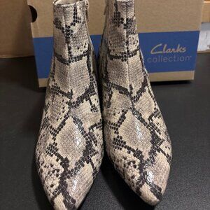 Clarks Kepley Erin Booties